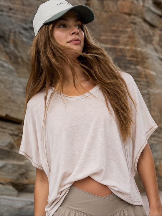 Anthropologie Tops - Anthropologie T.LA Blush Short-Sleeve Scoop Neck Dolman TShirt Oversized Medium